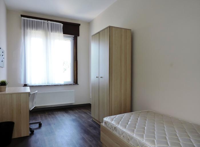 Shared housing 150 m² in Brussels Anderlecht