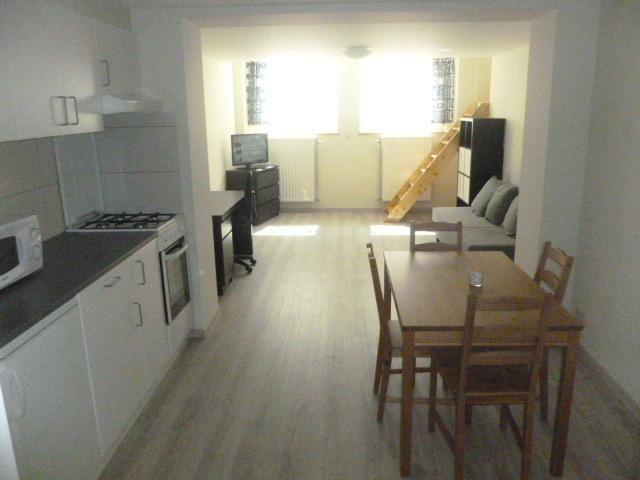 Studio 40 m² in Brussel Jette