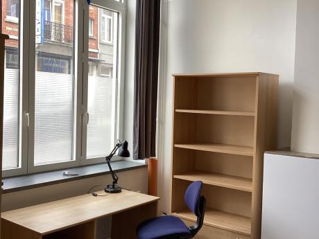 Student room 14 m² in Brussels Ixelles : cimetiere