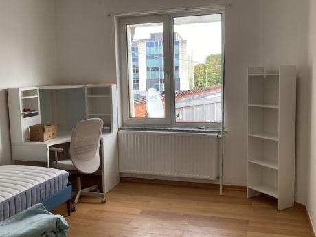 Student room 16 m² in Brussels Ixelles : cimetiere