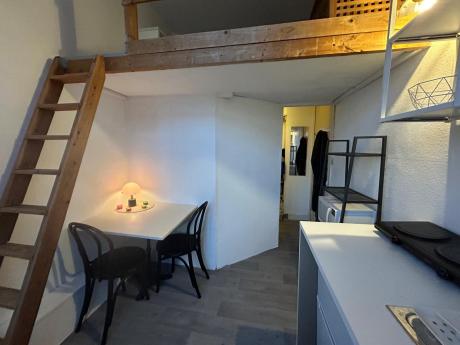 Studio 18 m² in Brussels Schaerbeek