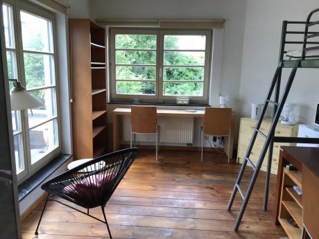 Room in owner's house 12 m² in Brussels Uccle