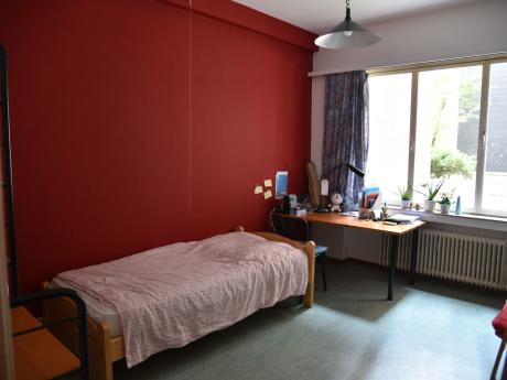 Student room 15 m² in Brussels Ixelles : cimetiere